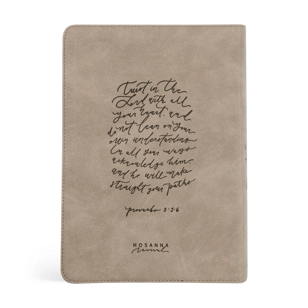 Hosanna Revival Journaling Bible: Nara Theme | Beautiful Bible