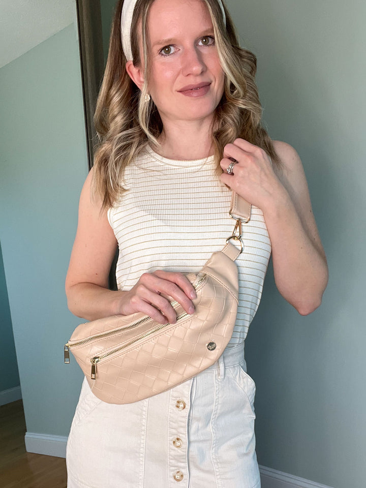 The Darling Effect Woven Belt Bag - Oatmeal